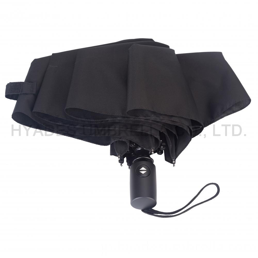 折り畳み傘をマット仕上げ Matt finished handle folding umbrella